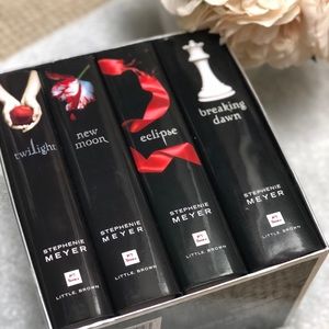 Twilight Saga books